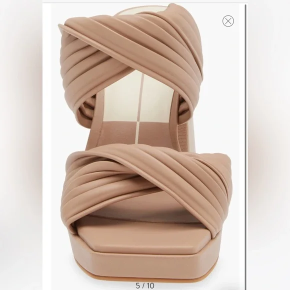 Dolce Vita Altin Platform Slide Sandal (Women)
CAFE STELLA, Size 9 - Picture 3 of 6